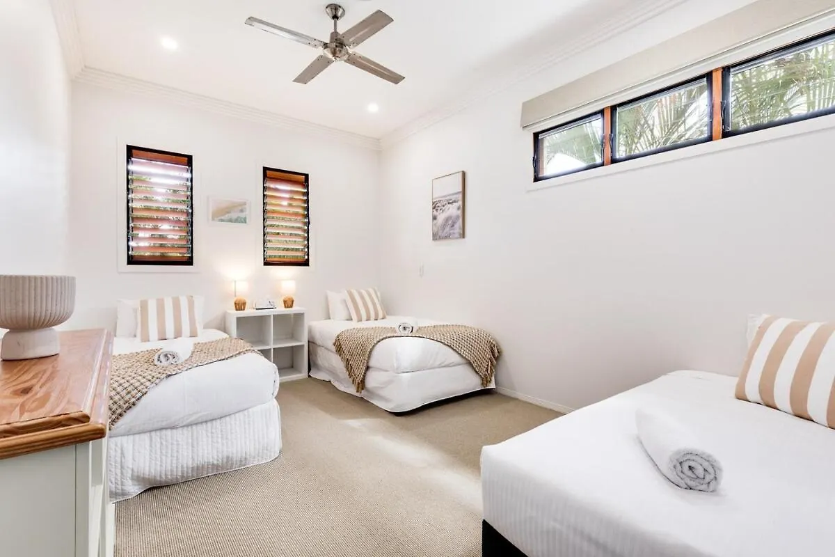 Luxurious, Tropical Haven, Mooloolaba- Moonda5 Villa 0*, Mooloolaba